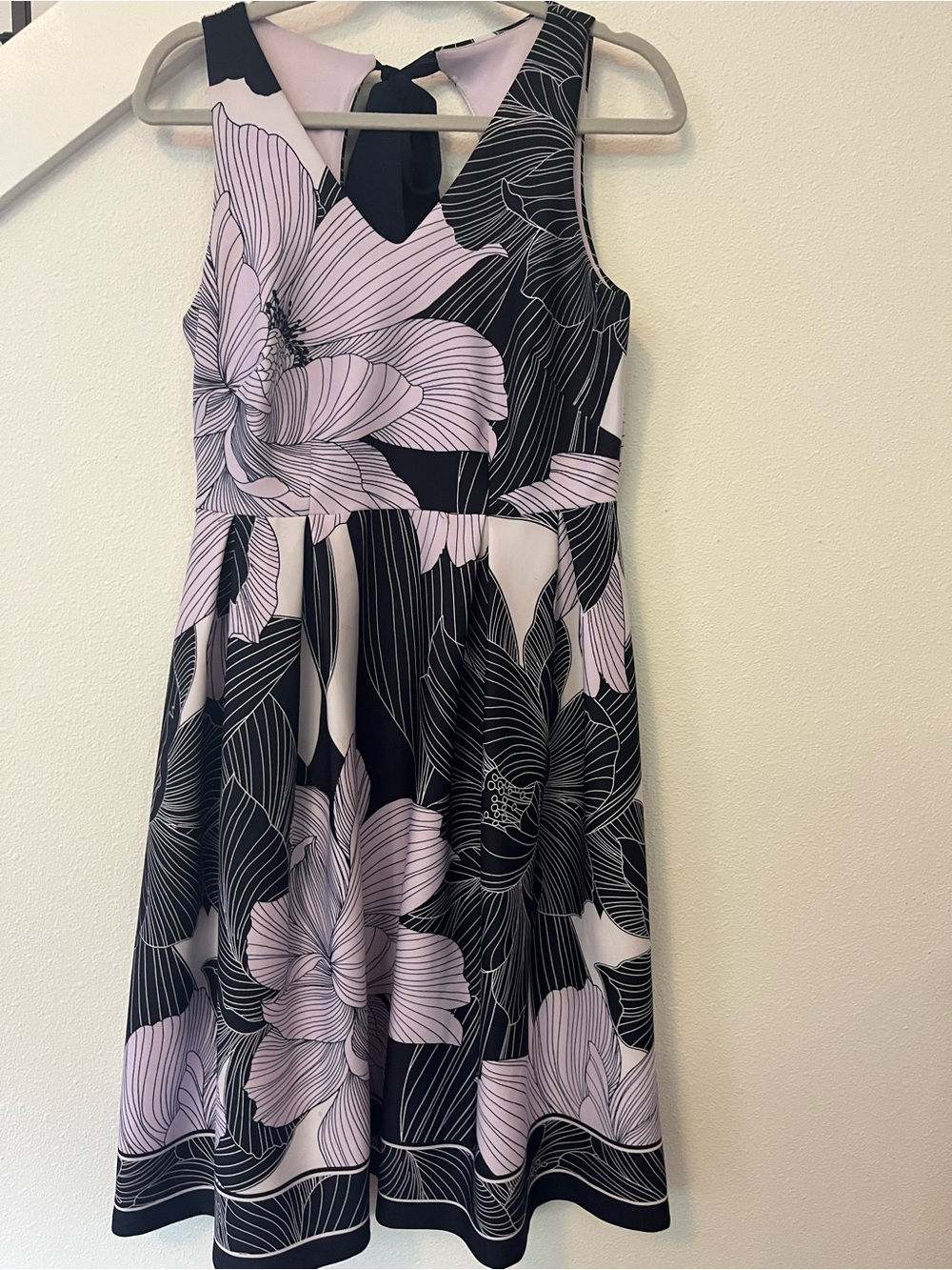 Roz & Ali Lavender Sleeveless Dress